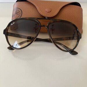 Ray-Ban Tortoise Shell Aviator Sunglasses